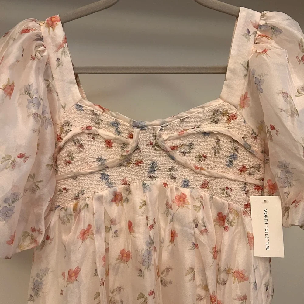 Floral Puff Sleeve Dress NWT, Bump Friendly - Picture 2 of 6